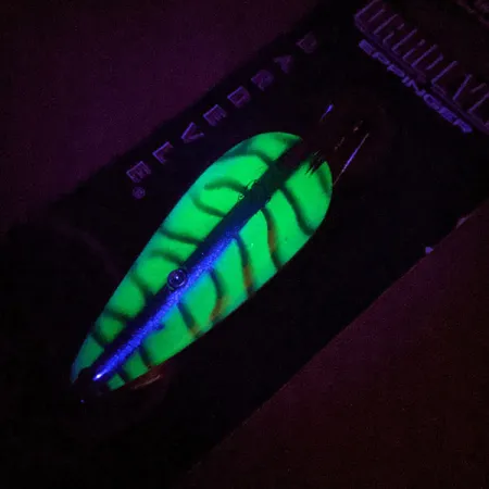 Eppinger Weedless Dardevle Imp UV Cucharilla, 39 Caballa/Níquel, 11g, #13095