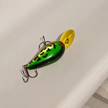 Bomber Fat A B06F, 17g, Verde G Finish, Crankbait #18324
