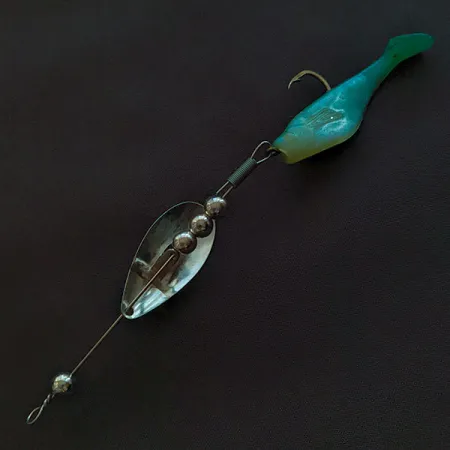 Worth June Bug, 5g, níquel/azul, cucharilla #22027