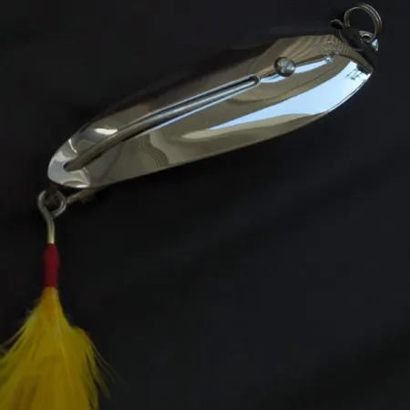 Crippled Alewive 9/0, 72g, Cromo, Plumas Amarillas, Cucharilla #23148