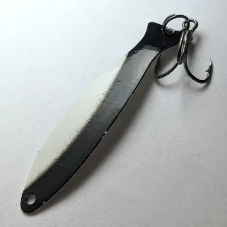 Worth Fly Rod Demon, 2,5g, Negro/Blanco/Níquel, Cucharilla #23175