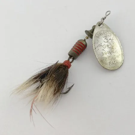 Mepps Aglia 3, cola de ardilla, plata, 1/4oz, cucharilla giratoria #23570