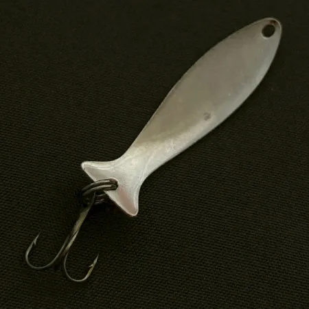 Worth Fly Rod Demon, 1,5g, rojo/blanco/níquel, Cucharilla #23596