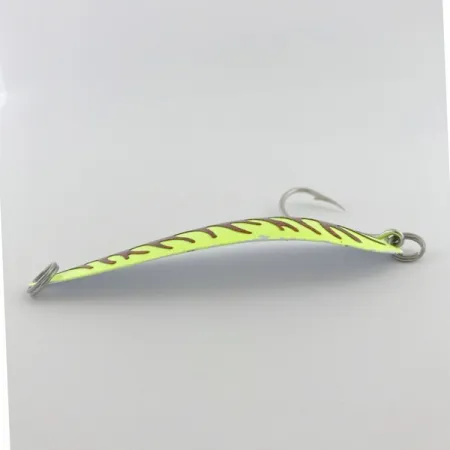 The Producers Hookster Totem #4, 8g, Amarillo y Rojo, Cucharilla de Pesca #23795