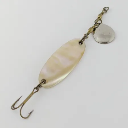 Pflueger Pearl Spoon, 7g Nácar, Cucharilla #24320