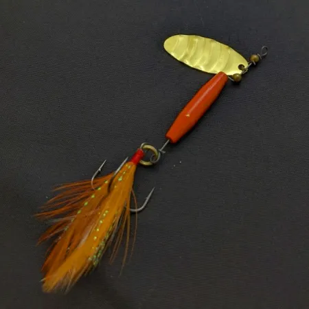 Worth #301, 9g (1/3oz), rojo/negro/oro, cucharilla giratoria #24357