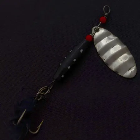 Dolphin Marble Spinner, 7g, Níquel/Negro, Cucharilla #24421