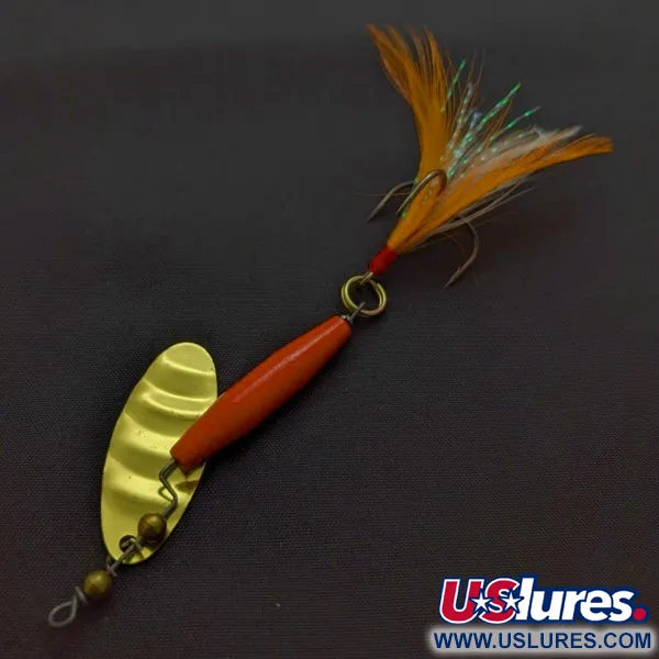 Worth #301 Cucharilla, Rojo Negro Dorado, Triple con Plumas, #24436