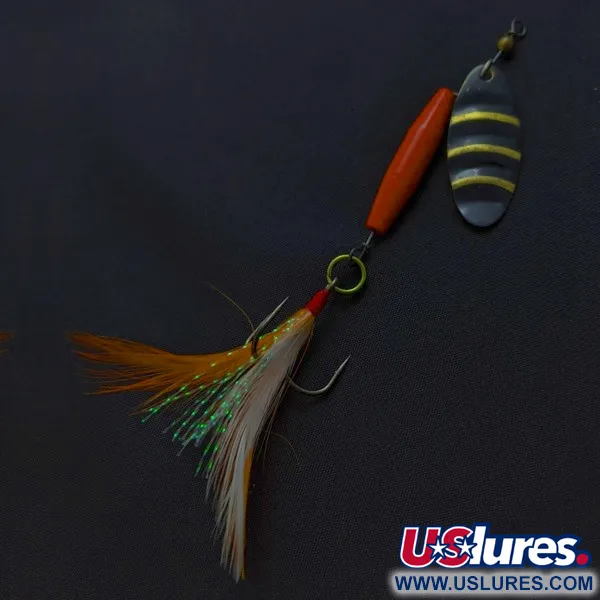 Worth #301 Cucharilla, Rojo Negro Dorado, Triple con Plumas, #24436