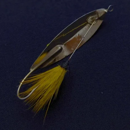 Marathon Weedless Spoon, Oro, 6 g, Bucktail, #24597