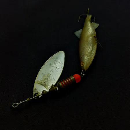 Mepps Aglia Long 2 Mino Cucharilla, Rinbo, 9g, Martilleada, #25195