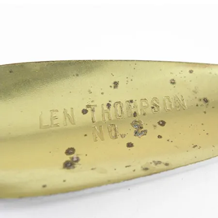 Cucharilla Len Thompson #2, Rojo / Blanco, 28g, Latón estampado, #0739