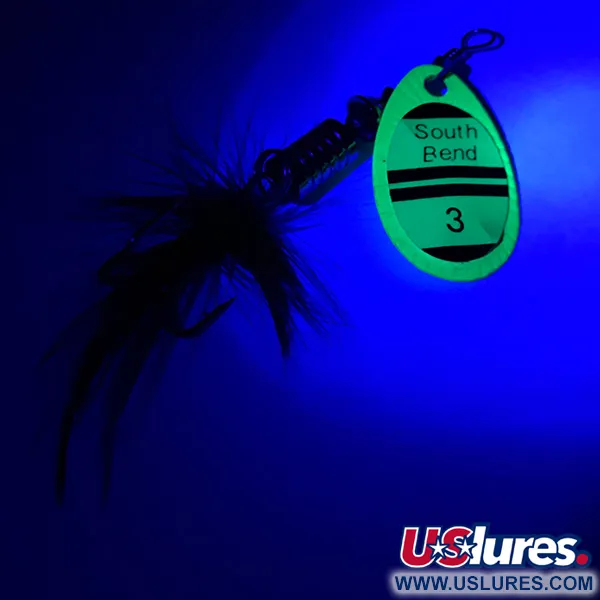 South Bend 3 UV Cucharilla, Verde UV, 7g, Triple con Plumas, #4186