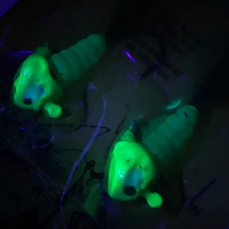 Apex Feather Flasher Jig, Chartreuse, 7g, Cabeza Stand-up, #5134