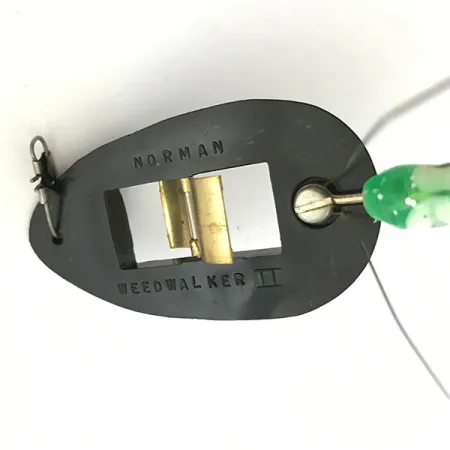 Norman Weedless Weedwalker Señuelo Antialgas, Negro/Verde, 14g, #5274