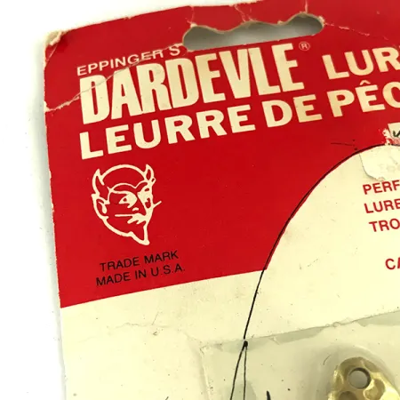 Dardevle Imp Klicker Ondulante, Latón Martilleado, 11g, Hojas, #5699