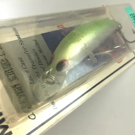 Yo-Zuri Duel CS Minnow Hundido, Plata / Verde, 18g, Sonajero, #6589
