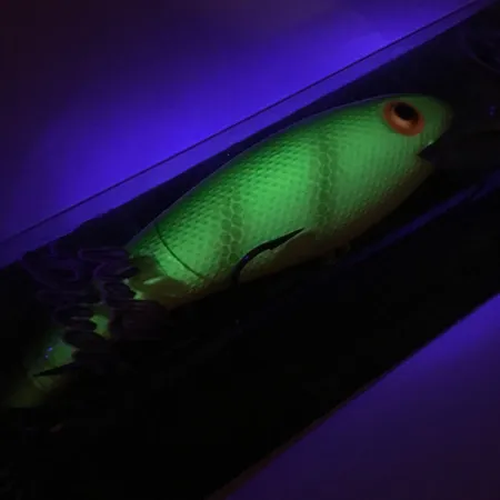 Cotton Cordell Wally Diver Crankbait, Chartreuse, 14g, #7499