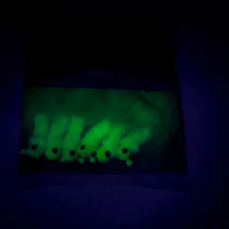 Mister Twister Pearlized Crappie Jigs, Amarillo, 2,5g, Marabú, #7719